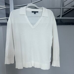 Tommy Hilfiger  Cream V-Neck Sweater Size L